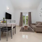 Apartmani Ela